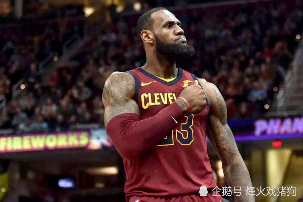  詹姆斯率队豪取十连胜，湖人强势登顶西部榜首