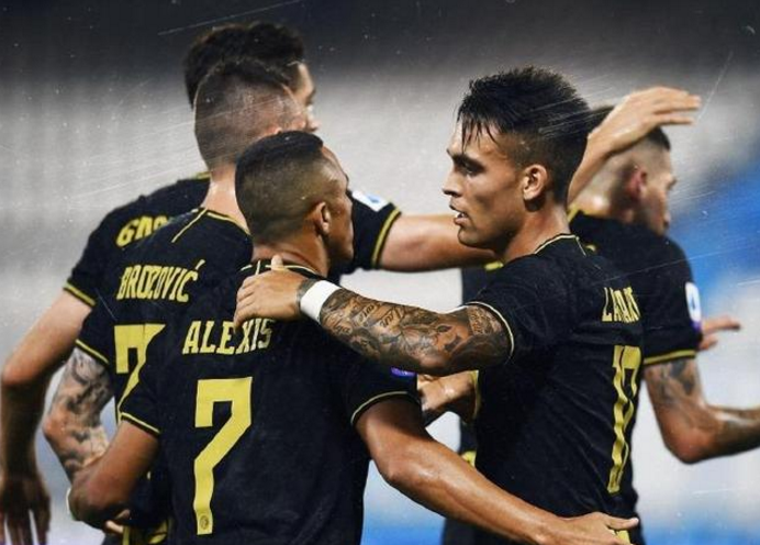  国际米兰强势登顶，蓝黑军团领跑意甲积分榜