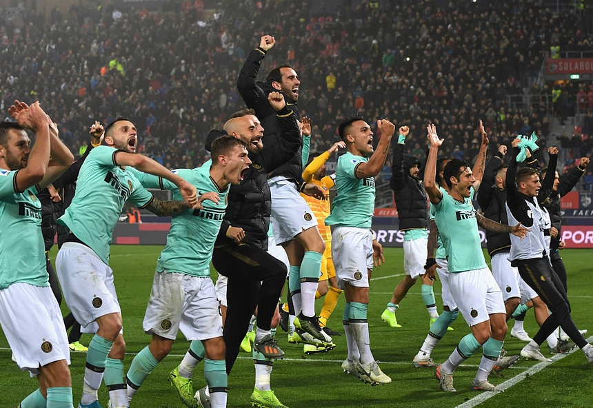  国际米兰逆转取胜，卫冕冠军展现王者底蕴